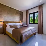 Villa Lamia Opatija By Kvarner