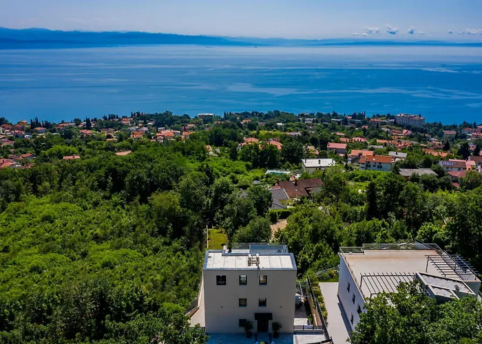 Lamia Opatija By Kvarner